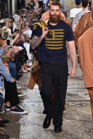 Look 46