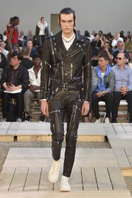 Look 7