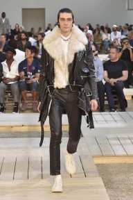 Look 9
