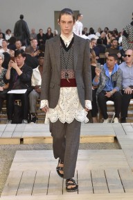 Look 18