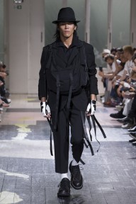 Look 15