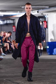 Look 15