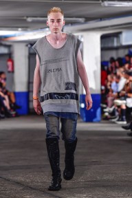 Look 19