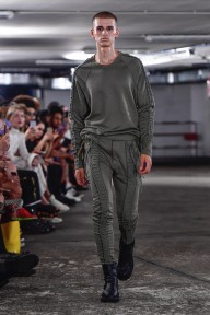 Look 28