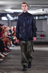 Look 40