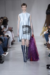 Look 16