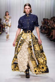 Look 50
