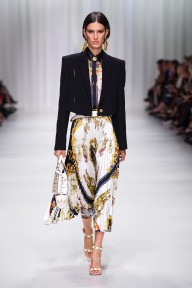 Look 45