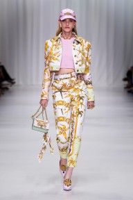 Look 27