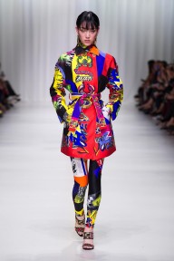 Look 16