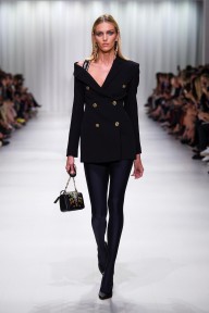Look 3