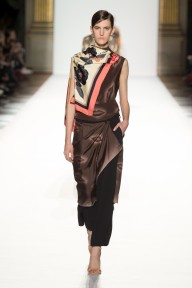 Look 13