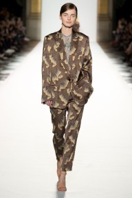 Look 14