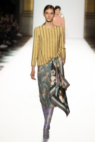 Look 48