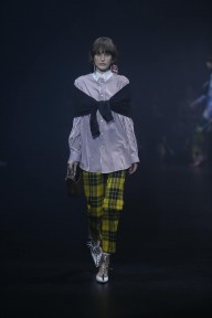 Look 3