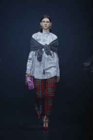 Look 10