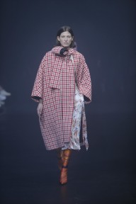 Look 12