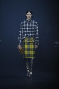 Look 18