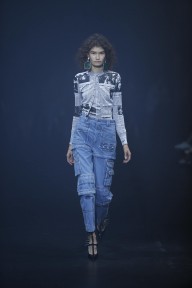 Look 19