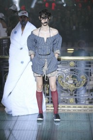 Look 34