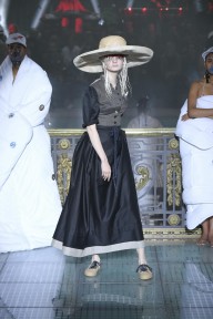 Look 31
