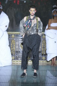 Look 29