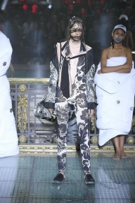 Look 27