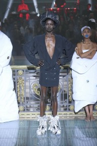 Look 17