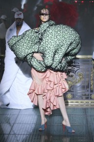 Look 3