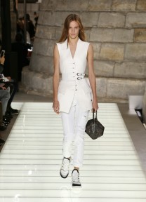 Look 5