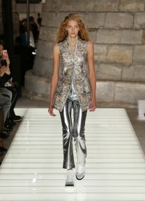Look 13