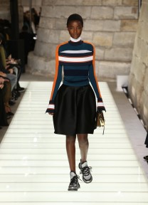 Look 17