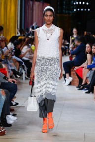 Look 49