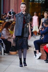 Look 29