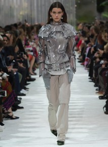 Look 3