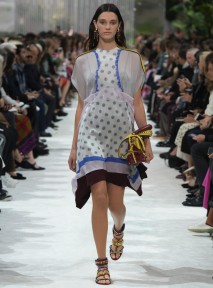 Look 25