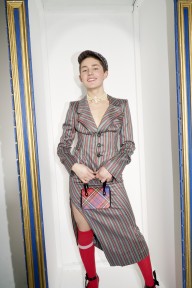 Look 11