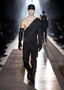 Look 4