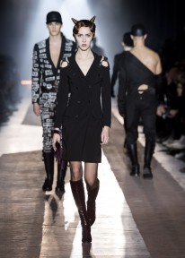 Look 5