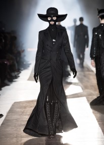 Look 37