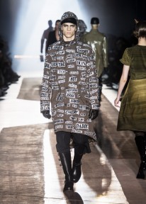 Look 44