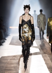 Look 64