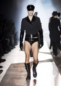 Look 80