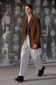 Look 13