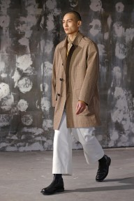 Look 25