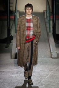 Look 1