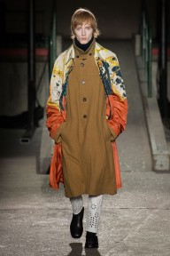 Look 15