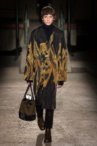 Look 19