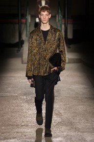 Look 23
