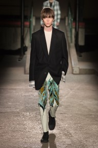Look 38